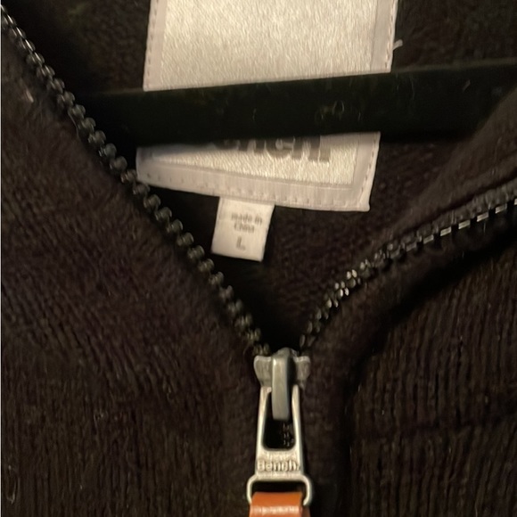 Bench sweater - Picture 2 of 4